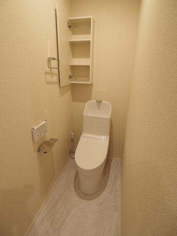 【トイレ】 | オカバ世田谷深沢ヘーベルメゾン | トイレにはもちろん温水洗浄機能を搭載！