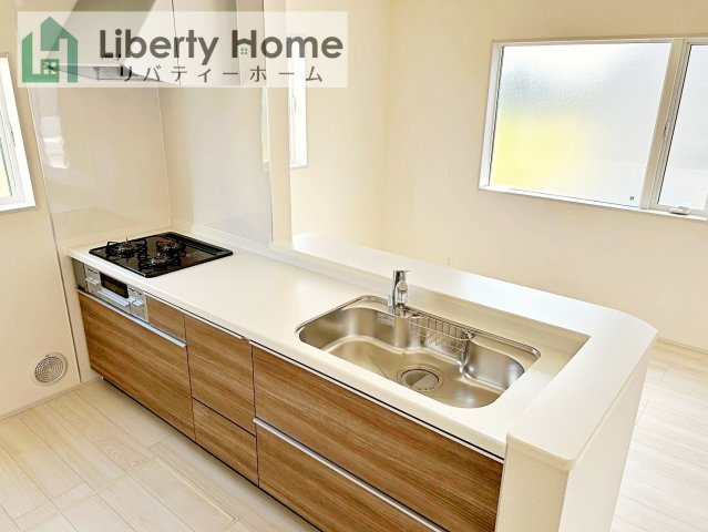 ひたちなか市稲田10期　新築戸建　6号棟のキッチン