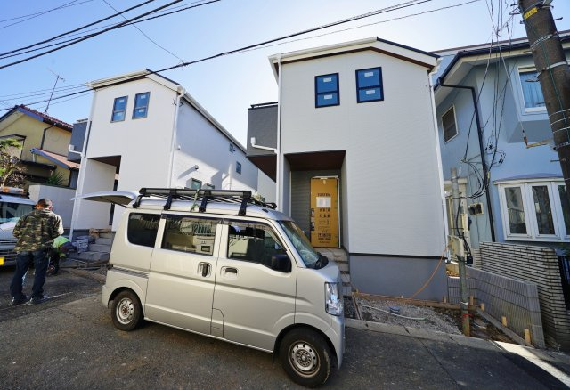 【横浜市保土ケ谷区狩場町303-70全2棟新築戸建て】★仲介手数料無料★（瀬戸ヶ谷小学校・岩崎中学校）