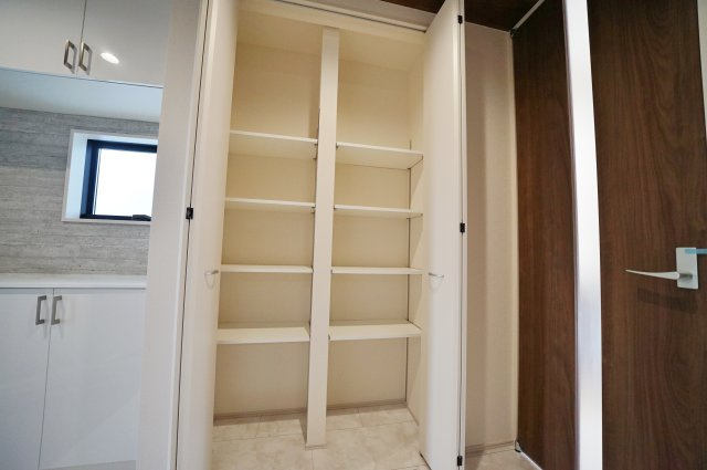 【横浜市保土ケ谷区狩場町303-70全2棟新築戸建て】★仲介手数料無料★（瀬戸ヶ谷小学校・岩崎中学校）の構造・工法・仕様