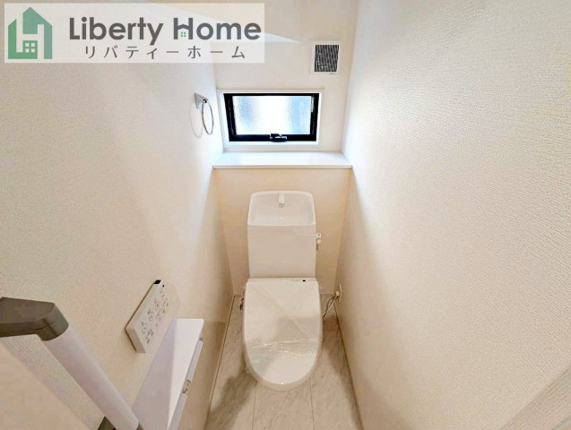 ひたちなか市稲田10期　新築戸建　4号棟のトイレ