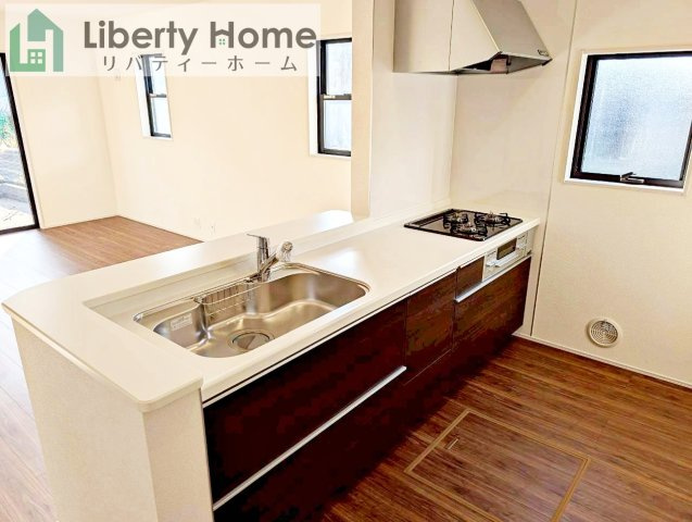 ひたちなか市稲田10期　新築戸建　4号棟のキッチン