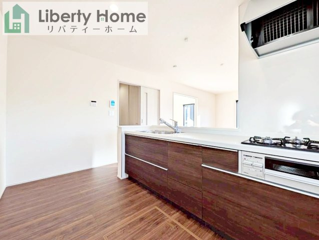 ひたちなか市稲田10期　新築戸建　4号棟のキッチン