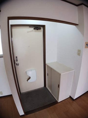 メゾン雅　　刈谷市近郊の賃貸はクラスホームの玄関|落ち着いた玄関です