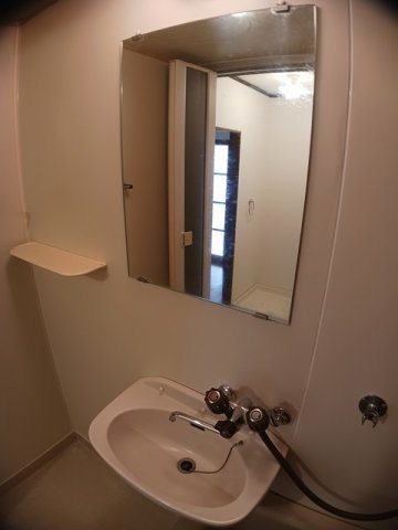 メゾン雅　　刈谷市近郊の賃貸はクラスホームの洗面所|脱衣スペースもあります