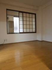 ５．７帖洋室です。