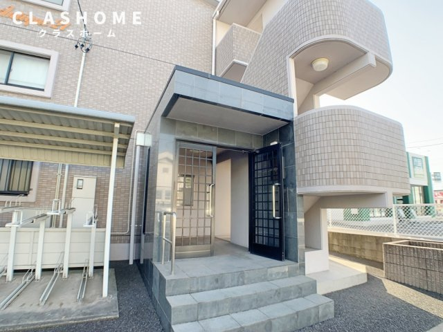 アンティーク２１　　刈谷市近郊の賃貸はクラスホーム刈谷店のエントランス