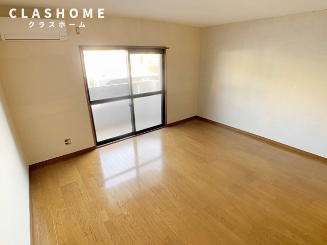 アンティーク２１　　刈谷市近郊の賃貸はクラスホーム刈谷店の居間・リビング|同物件の別部屋になります。