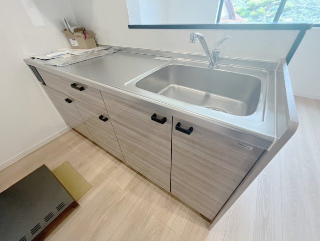 中野APARTMENTSのキッチン