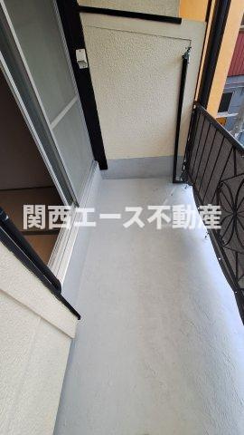 【バルコニー】 | 江瀬美町貸家