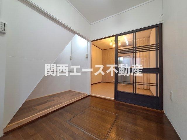 【寝室】 | 江瀬美町貸家