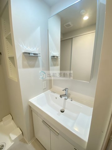 文京区白山４丁目の賃貸マンションの洗面所
