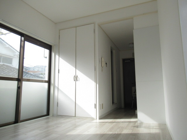 ダイドーメゾン垂水の居間・リビング