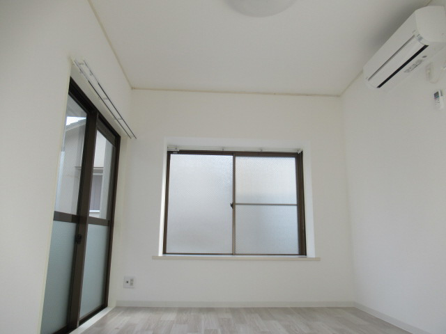 ダイドーメゾン垂水の居間・リビング