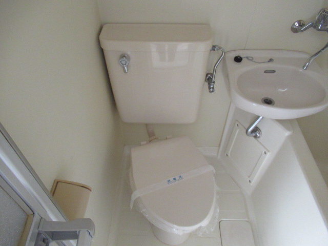 ダイドーメゾン垂水のトイレ