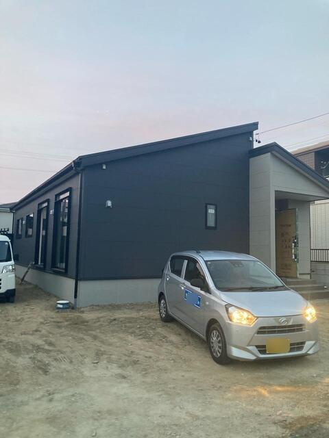 売新築戸建　中央区寺脇町の駐車場