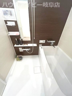 【浴室】 | コーポシェイーネ！最上階角部屋！フルリノベーション！ペット飼育可能なマンションです♪駐車場確保有！ | コーポシェイーネ9階部分！最上階角部屋！フルリノベーション！ペット飼育可能なマンションです♪駐車場確保有！