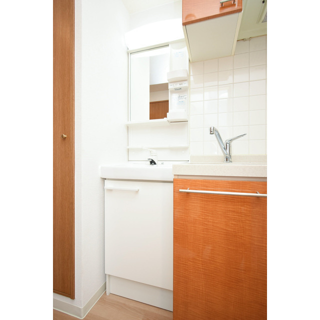 エステムコート神戸・県庁前の洗面所