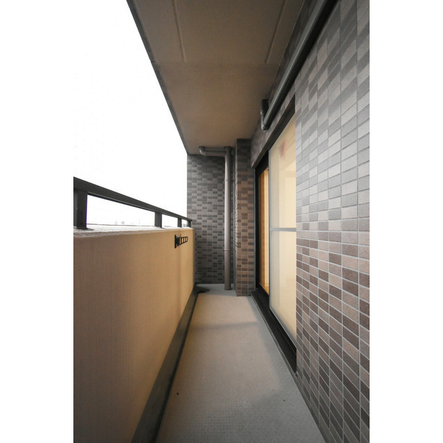 エステムコート神戸・県庁前のバルコニー