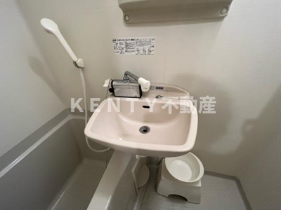 【洗面所】 | プレールドゥーク蒲田Ⅱ | ゆったりとスペースのある洗面所
