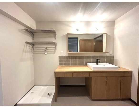 【独立洗面台】