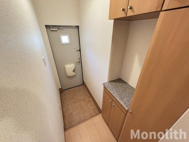 サニーハウス菫の玄関