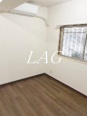 【居間・リビング】 | ＬＯＵＩＳ（ルイ） | 洋室のお部屋です。