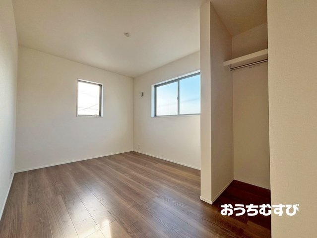 春日井市神屋町玉畑(全4棟)の洋室