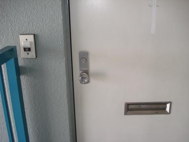 エクレール本庄西のセキュリティ|玄関