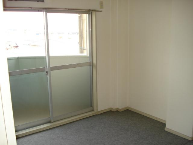 エクレール本庄西の展望|洋室