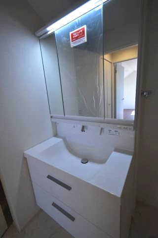 石神井台8丁目・新築戸建・1号棟の独立洗面台