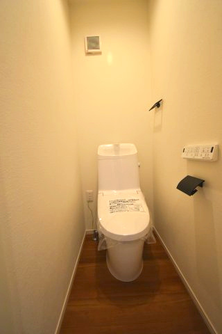 石神井台8丁目・新築戸建・1号棟のトイレ