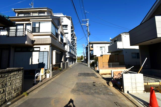 石神井台8丁目・新築戸建・1号棟の前面道路含む現地写真