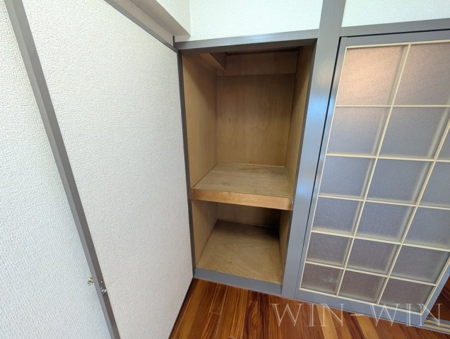 ユトリロ牧野の収納