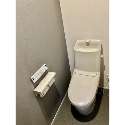 【トイレ】 | 今泉ガレージ付き戸建て