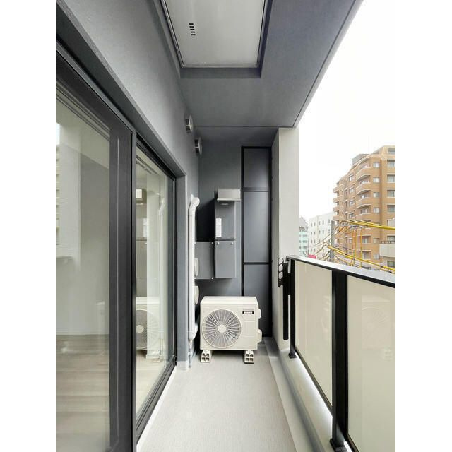 プレディアコート森下テラスのバルコニー