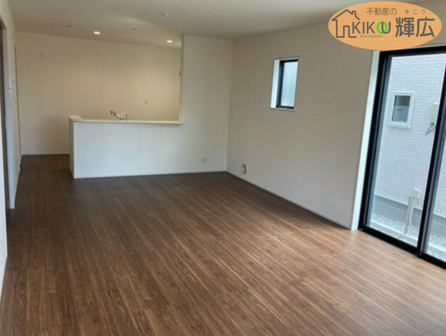 【玄関】 | 加古川市野口町長砂8期（全3棟）　3号棟 | 同社施工例です。