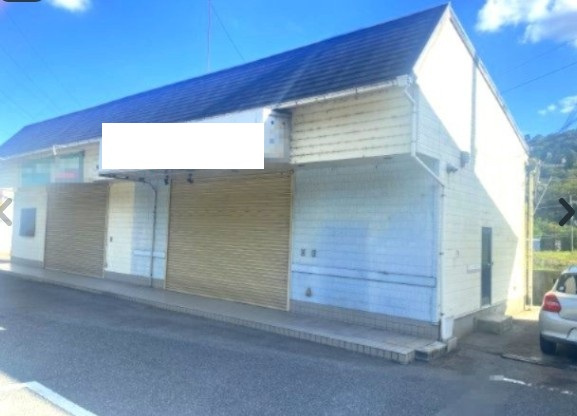 町田店舗　東から4軒目