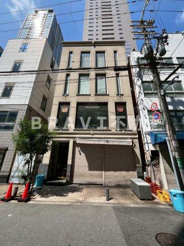 仁商建物　BRAVI不動産の外観