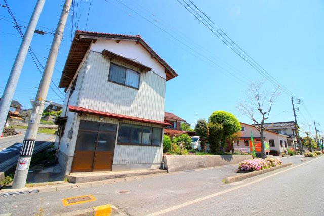 ■□福市事業用物件□■の外観|角地に面した敷地面積約154坪の敷地になります。