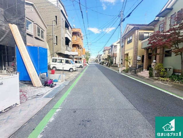 宇治市開町　第1期　新築一戸建ての前面道路含む現地写真|周辺は落ち着いた街並みの住宅地！子育てがしやすい住環境です！まだ未完成ですが、現地でしかわからない事もございます。是非一度ご覧ください。