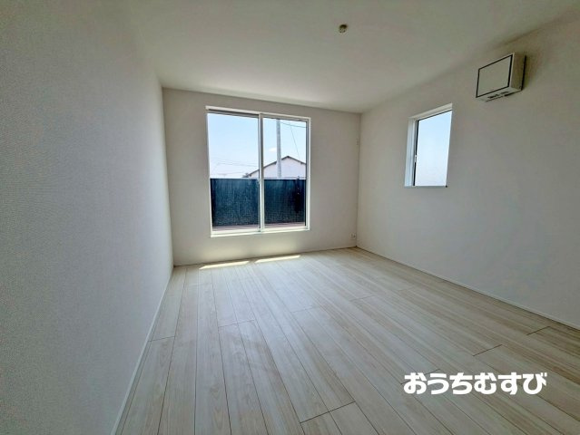 春日井市上田楽町第1期(全4棟)の洋室
