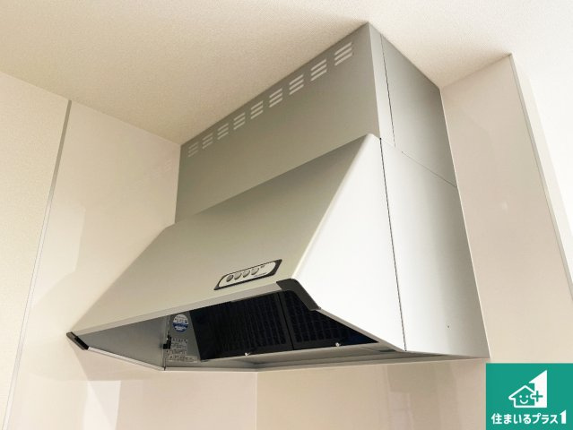 近江八幡市音羽町　新築一戸建ての設備|汚れにくいスロットフィルタでお手入れラクラク！ＬＥＤ照明付き！