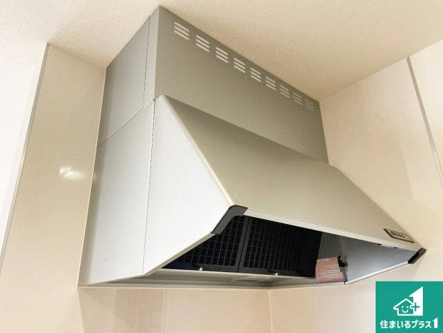 近江八幡市音羽町　新築一戸建ての設備|汚れにくいスロットフィルタでお手入れラクラク！ＬＥＤ照明付き！