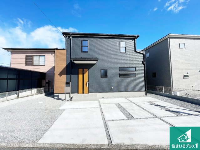 近江八幡市音羽町　新築一戸建ての外観|安心の10年保証！外観を美しく保ち、雨水で汚れを落とします！気になることがありましたら、お気軽にお問い合わせください！