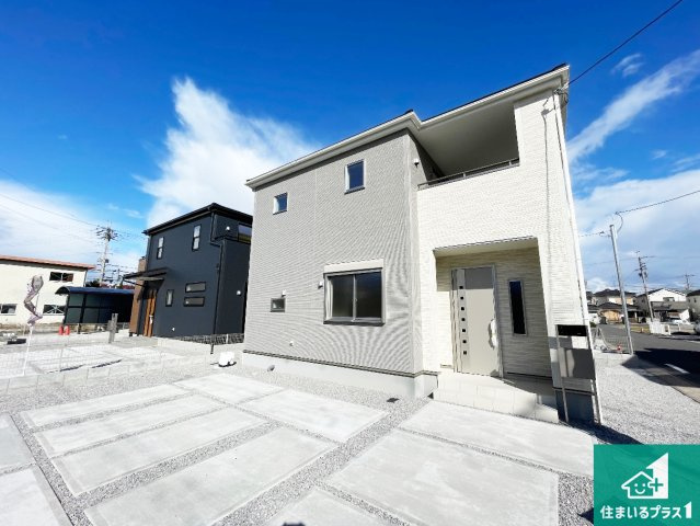 近江八幡市音羽町　新築一戸建ての外観|安心の10年保証！外観を美しく保ち、雨水で汚れを落とします！気になることがありましたら、お気軽にお問い合わせください！