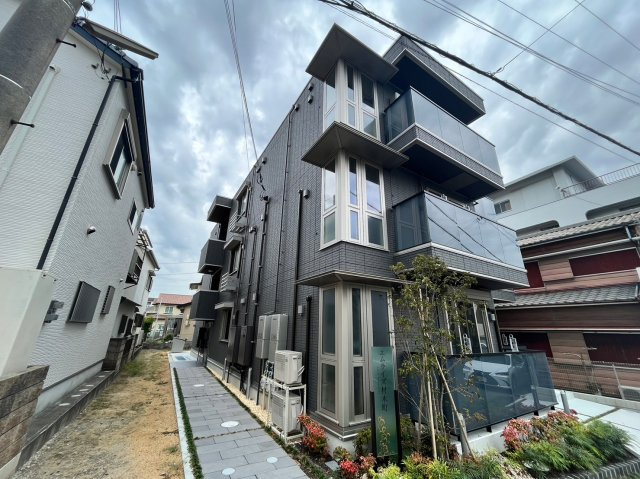 エムライズ材木町の外観