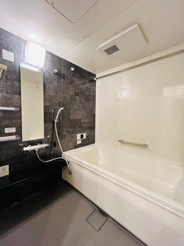 エムライズ材木町の浴室