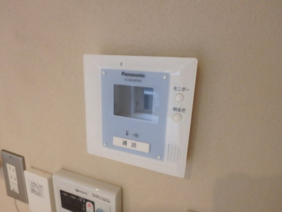 【セキュリティ】 | ハイネス門戸 | ＴＶモニターホン完備