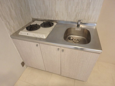 【キッチン】 | ハイネス門戸 | お料理しやすいキッチンです